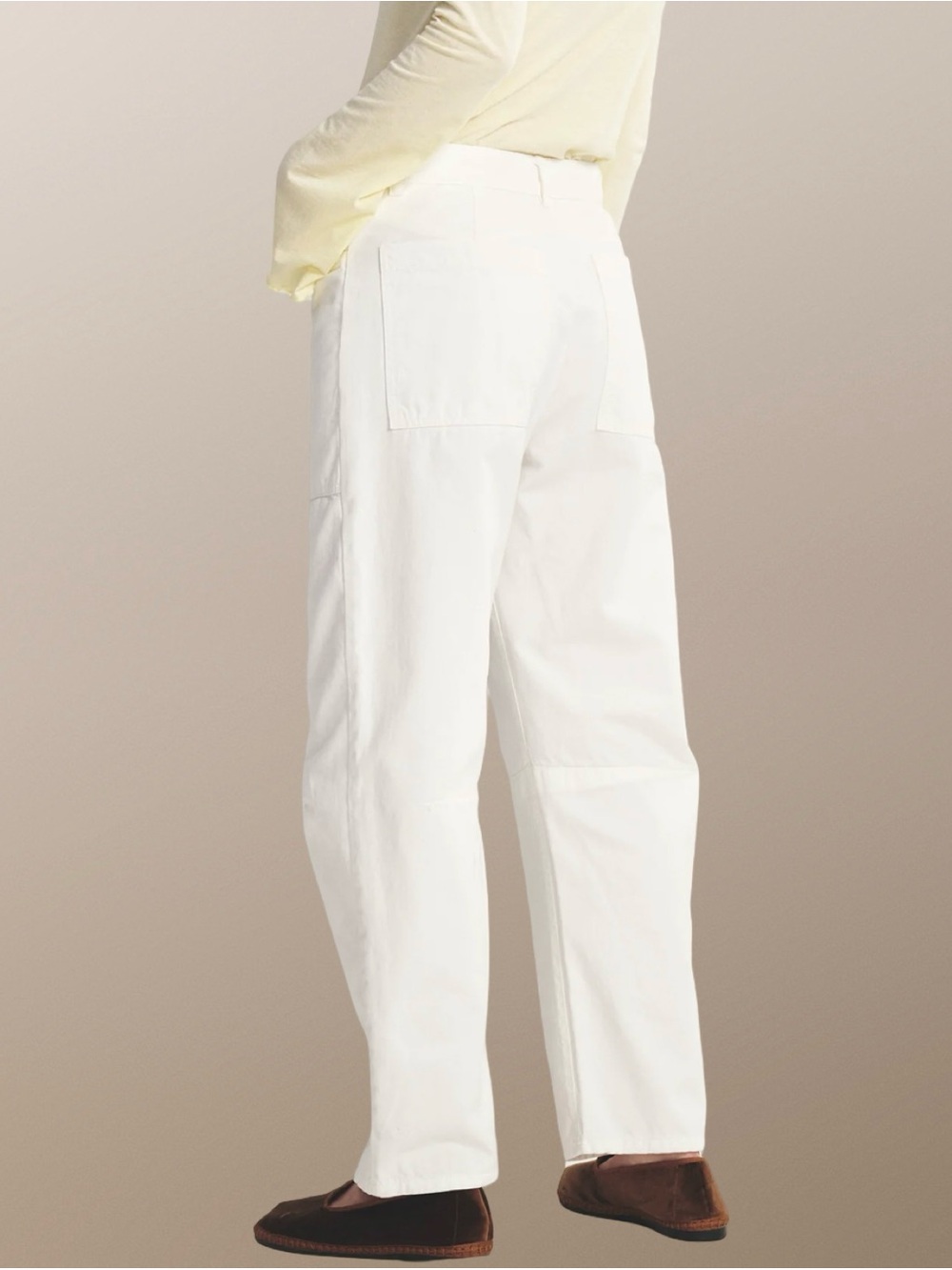 Velvet by Graham & Spencer White
Brylie Cotton Sanded Twill Utility Barrel Pant. - Picture 2 of 12